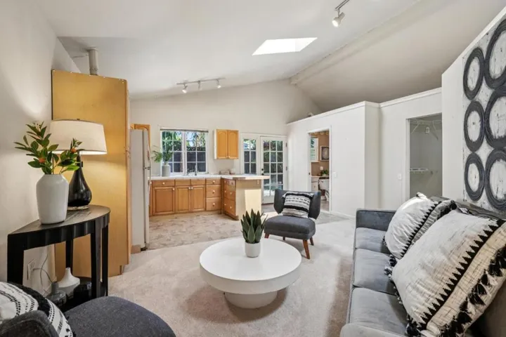 170 Grand Street, Redwood City, California 94062