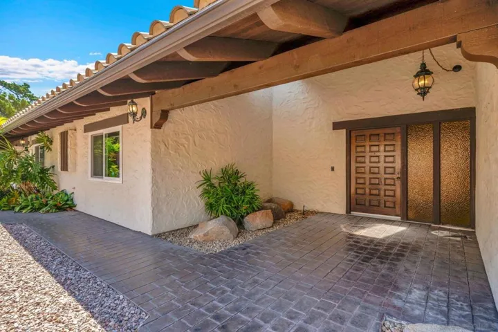 1389 Merritt Dr, El Cajon, California 92020