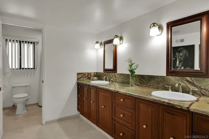 1389 Merritt Dr, El Cajon, California 92020
