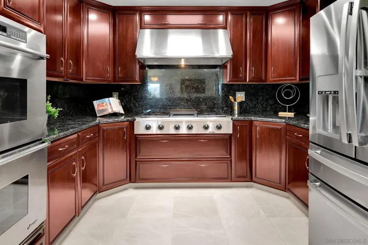 1389 Merritt Dr, El Cajon, California 92020