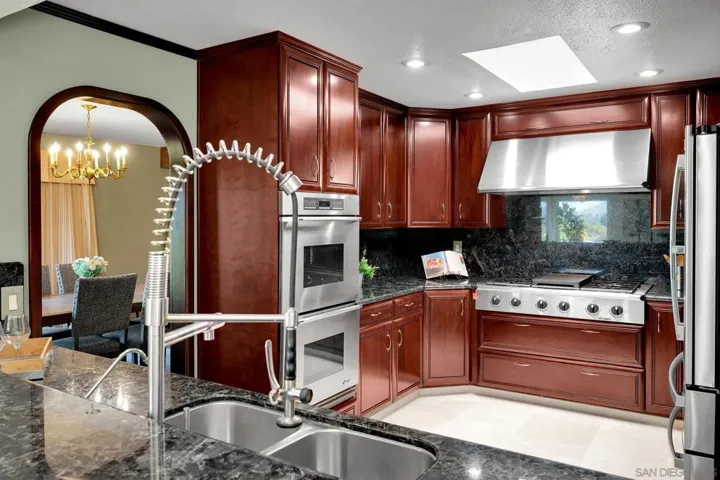 1389 Merritt Dr, El Cajon, California 92020