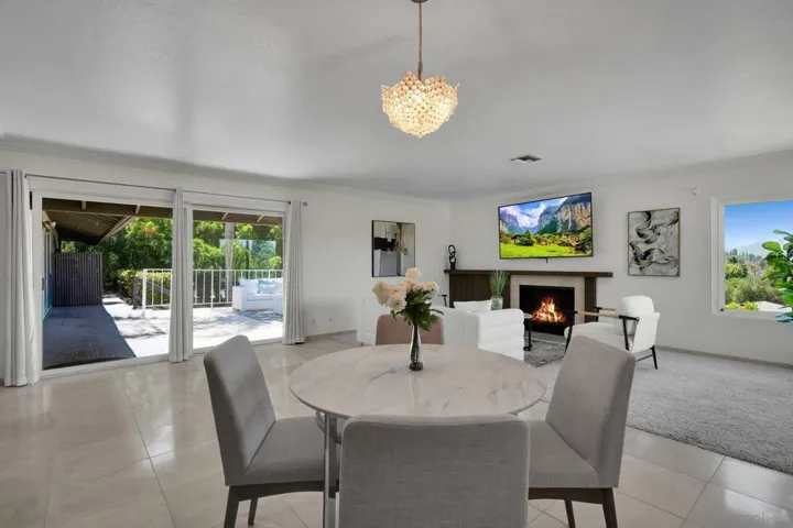 1389 Merritt Dr, El Cajon, California 92020