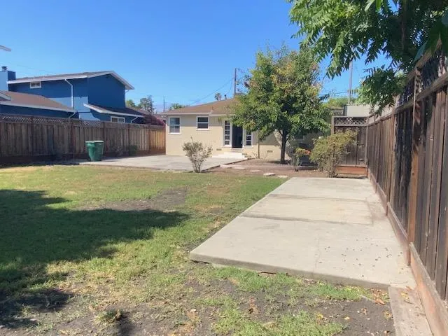 1027 Valota Road, Redwood City, California 94061