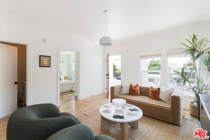 4437 Lockwood Avenue, Los Angeles, California 90029