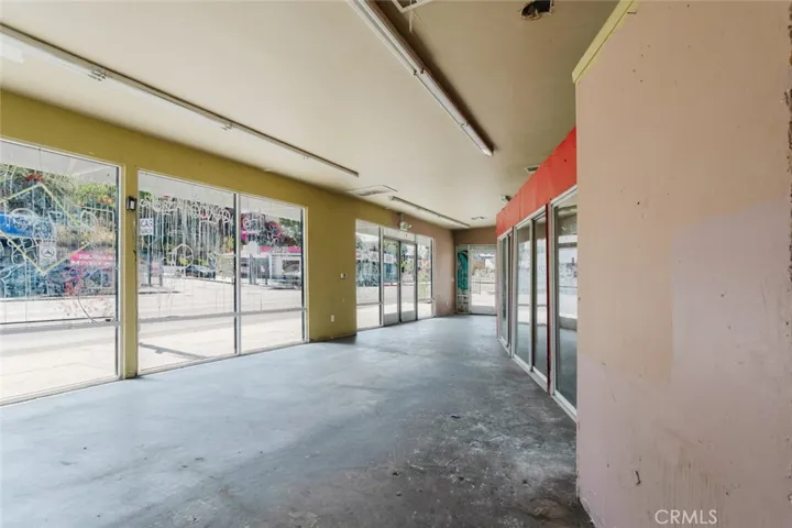 3615 Beverly Boulevard, Los Angeles, California 90004