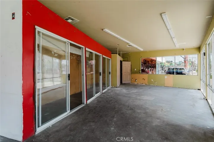 3615 Beverly Boulevard, Los Angeles, California 90004