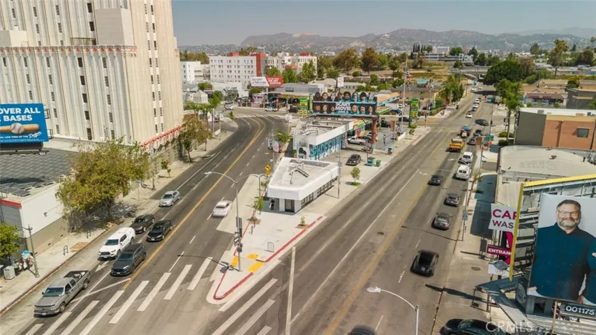 3615 Beverly Boulevard, Los Angeles, California 90004