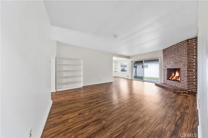 6943 Nagle Avenue, North Hollywood, California 91605