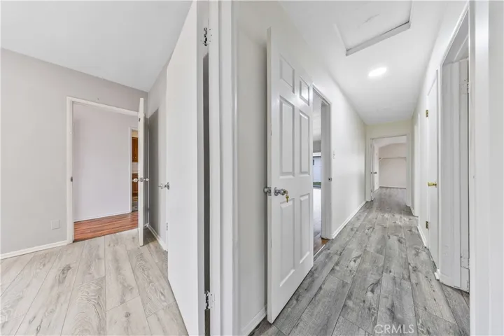 6943 Nagle Avenue, North Hollywood, California 91605