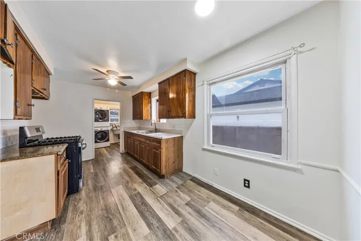 6943 Nagle Avenue, North Hollywood, California 91605