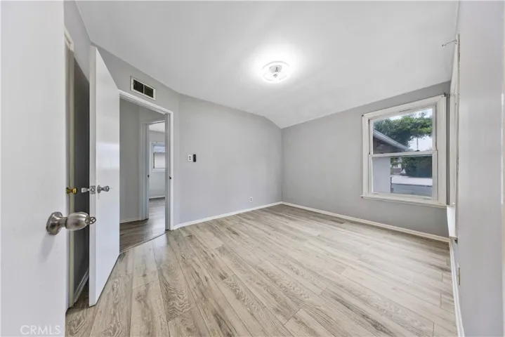 6943 Nagle Avenue, North Hollywood, California 91605