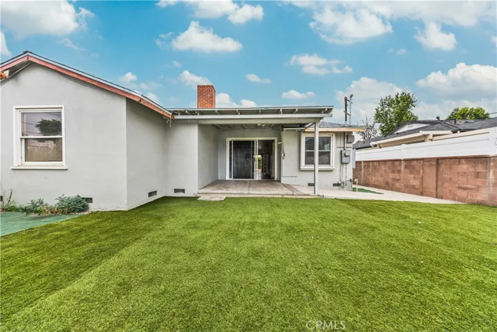 6943 Nagle Avenue, North Hollywood, California 91605