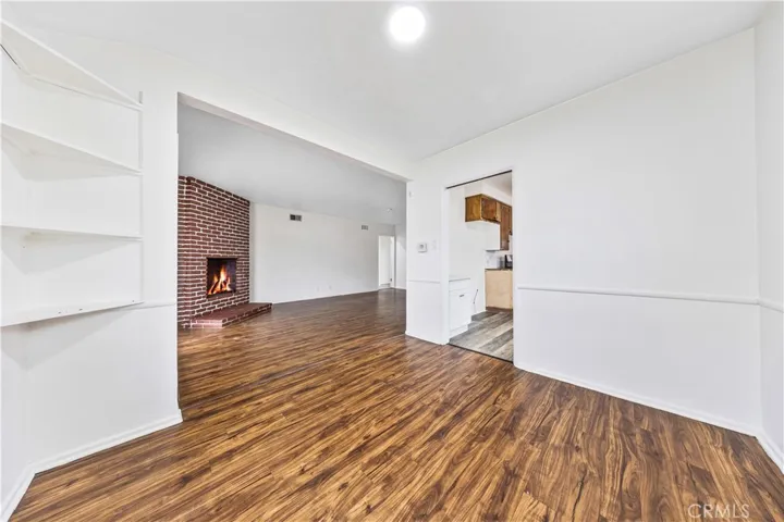 6943 Nagle Avenue, North Hollywood, California 91605