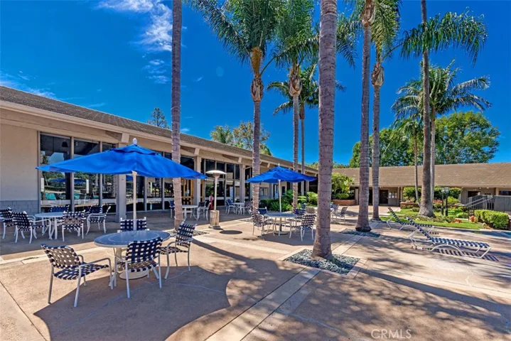 Relaxing Outdoor Living