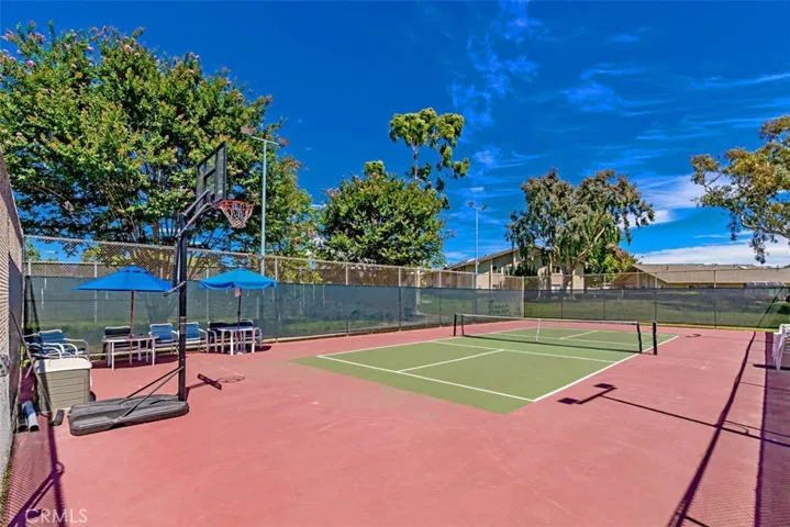 Pickleball Courts