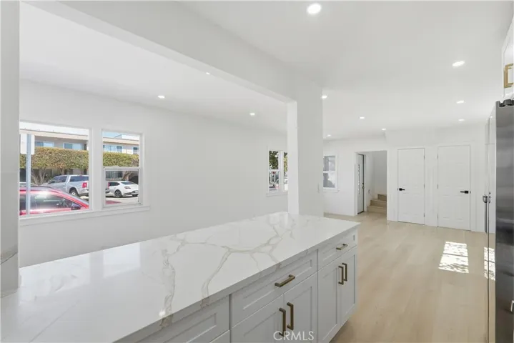 1211 Cole, Los Angeles, California 90038