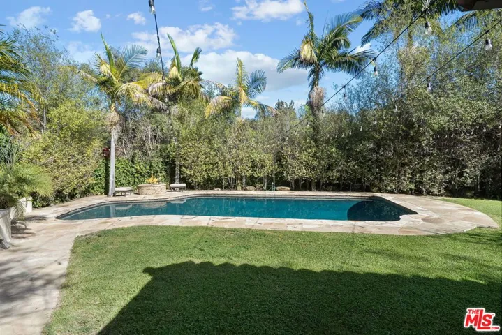 105 N Glenroy Avenue, Los Angeles, California 90049