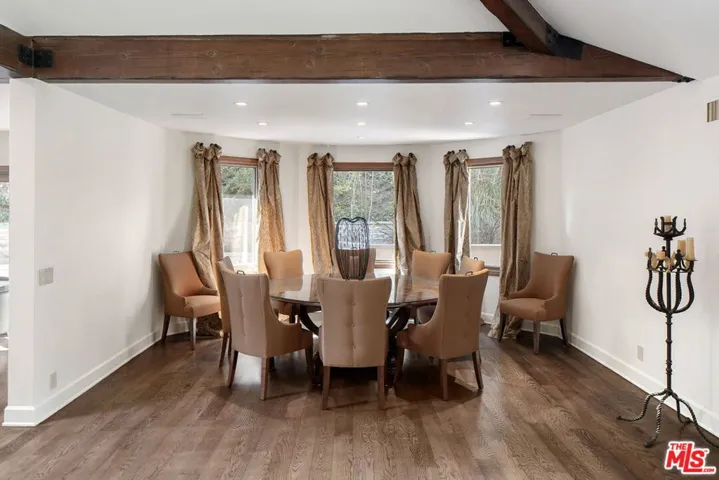105 N Glenroy Avenue, Los Angeles, California 90049