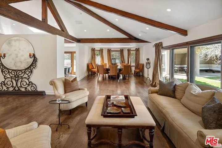 105 N Glenroy Avenue, Los Angeles, California 90049