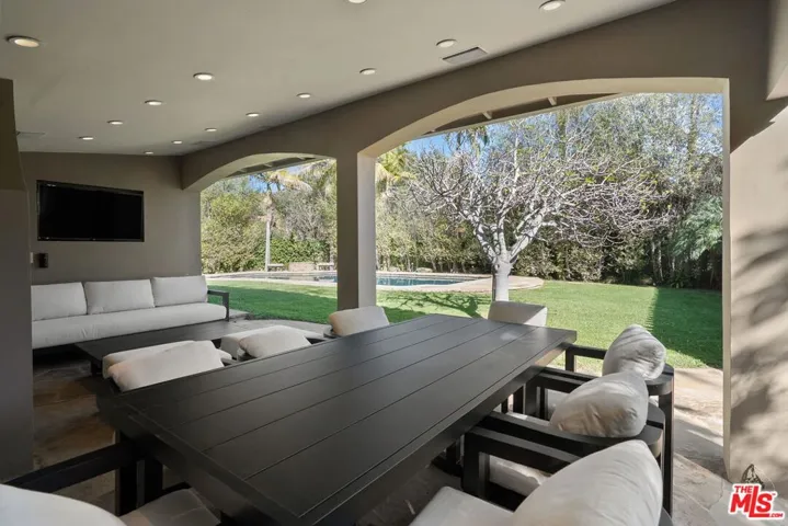 105 N Glenroy Avenue, Los Angeles, California 90049