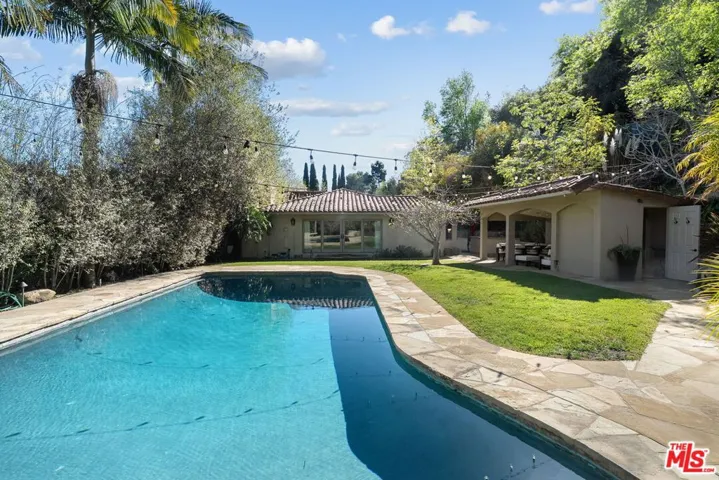 105 N Glenroy Avenue, Los Angeles, California 90049
