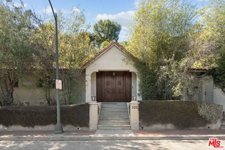 105 N Glenroy Avenue, Los Angeles, California 90049
