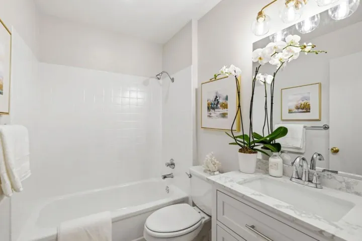49 Showers Drive N366, Mountain View, California 94040