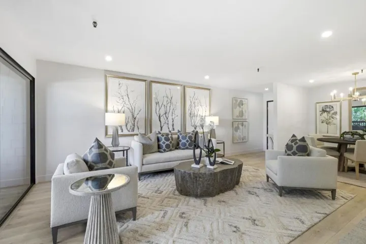 49 Showers Drive N366, Mountain View, California 94040