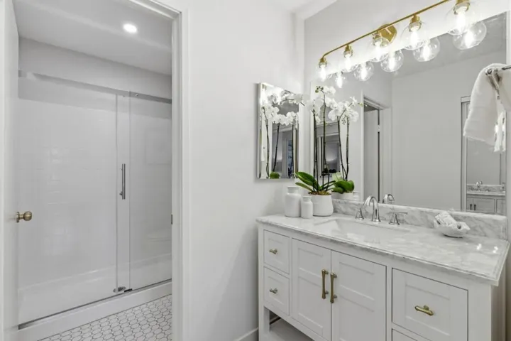 49 Showers Drive N366, Mountain View, California 94040