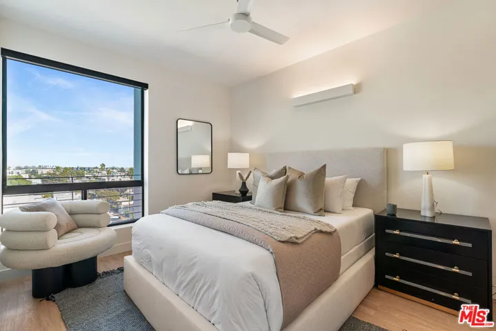 3688 Overland Avenue 705, Los Angeles, California 90034