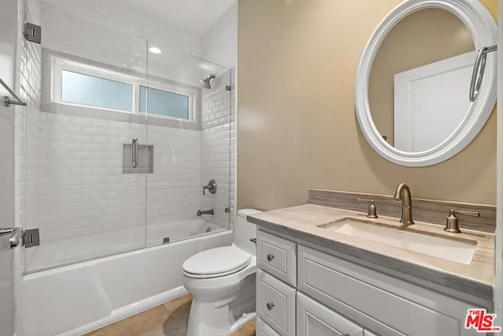 1147 Centinela Avenue, Santa Monica, California 90403