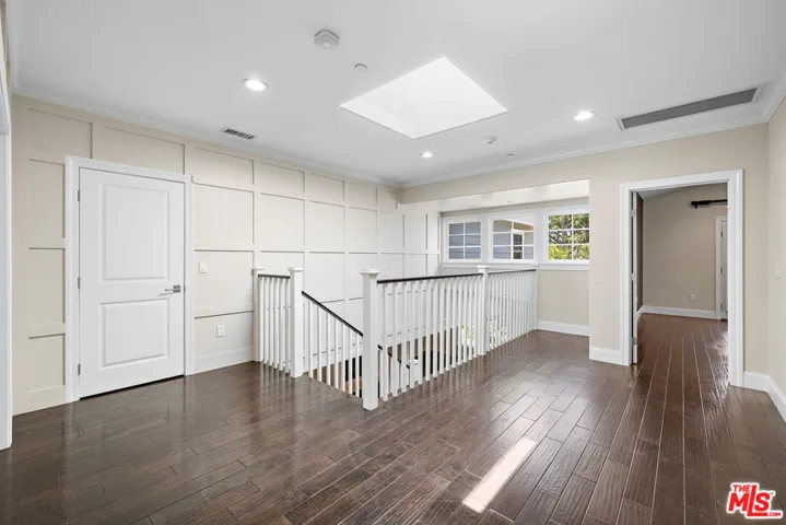 1147 Centinela Avenue, Santa Monica, California 90403