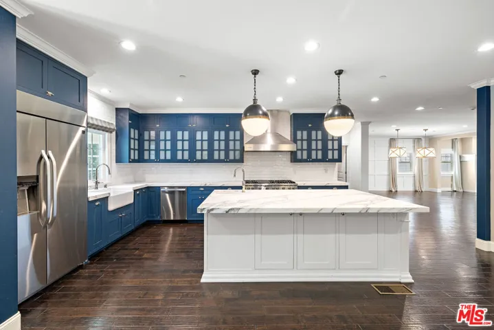 1147 Centinela Avenue, Santa Monica, California 90403