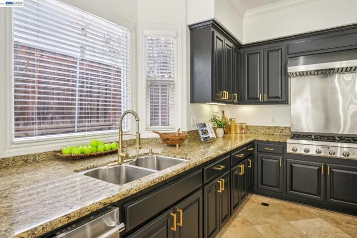 2811 E Sugar Hill Ter, Dublin, California 94568