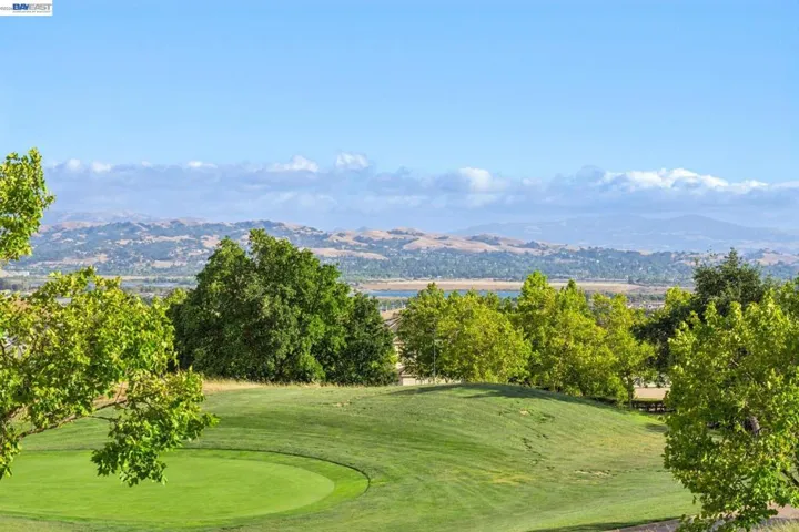 2811 E Sugar Hill Ter, Dublin, California 94568