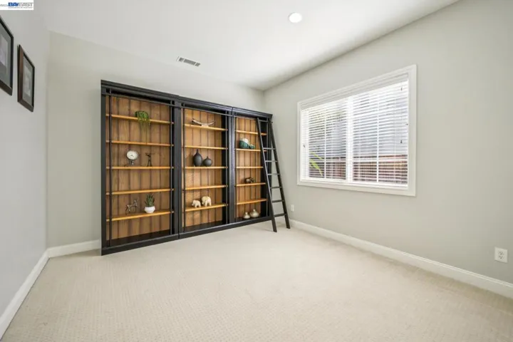 2811 E Sugar Hill Ter, Dublin, California 94568