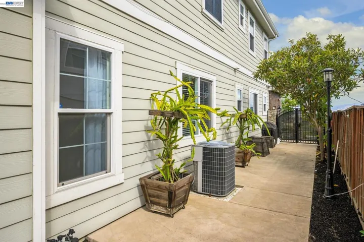 2811 E Sugar Hill Ter, Dublin, California 94568