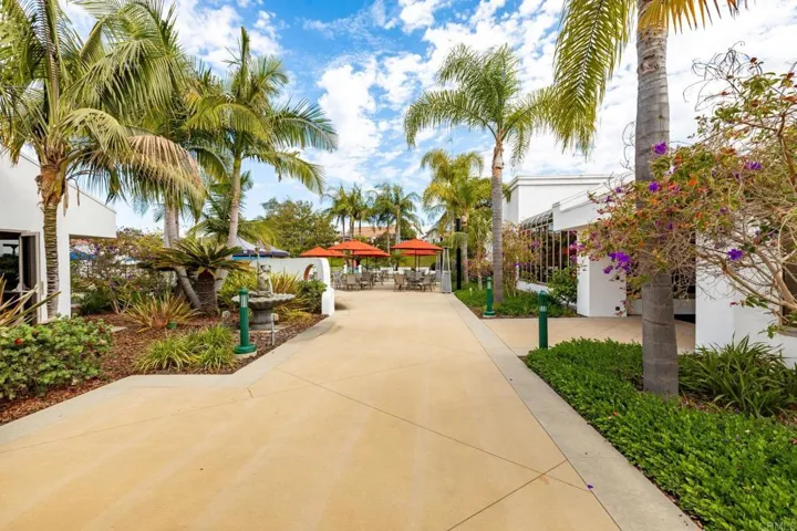 4980 Delos Way, Oceanside, California 92056