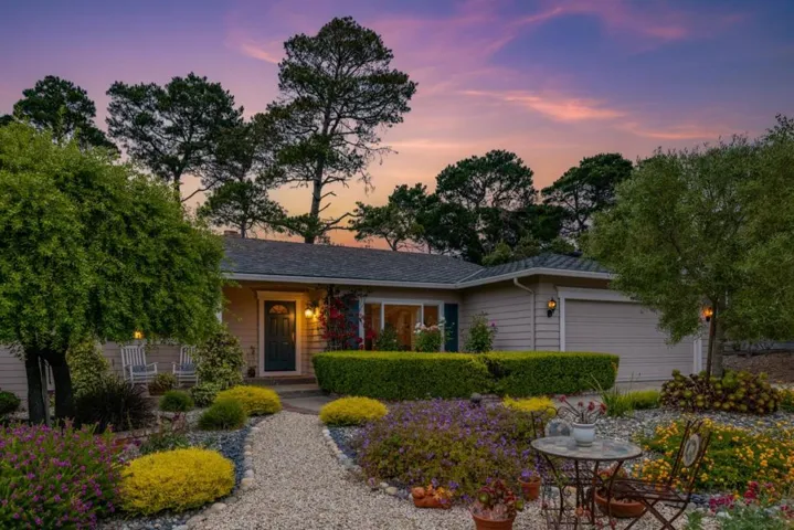 3 White Tail Lane, Monterey, California 93940