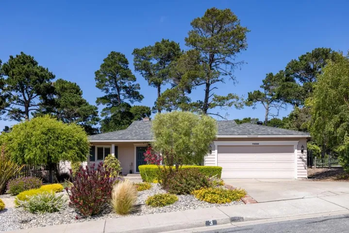 3 White Tail Lane, Monterey, California 93940