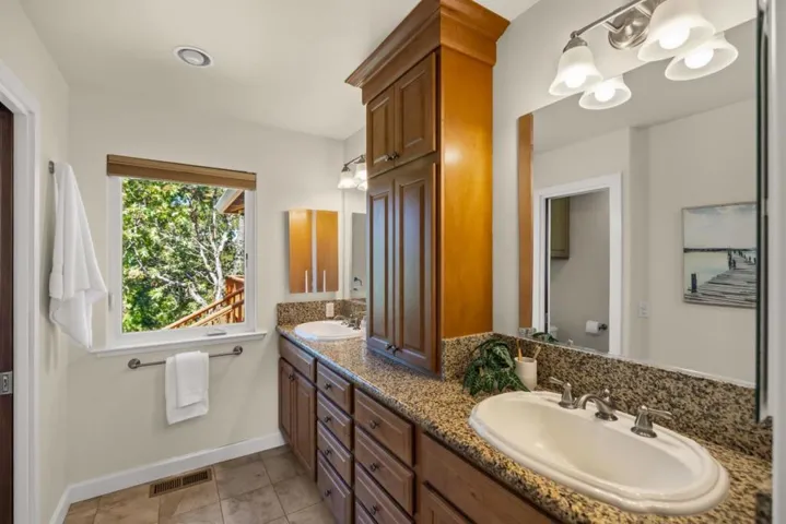 3 White Tail Lane, Monterey, California 93940