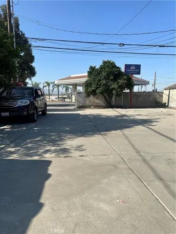 810 E H, Colton, California 92324