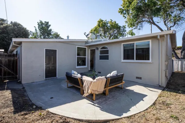 828 San Saba Court, Sunnyvale, California 94085
