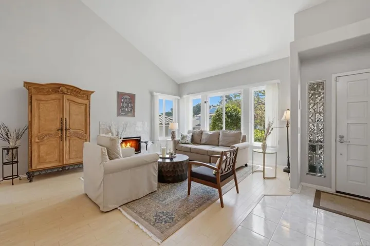 3720 Southridge Way, Oceanside, California 92056