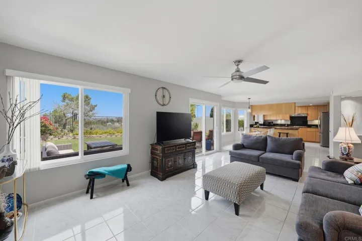 3720 Southridge Way, Oceanside, California 92056
