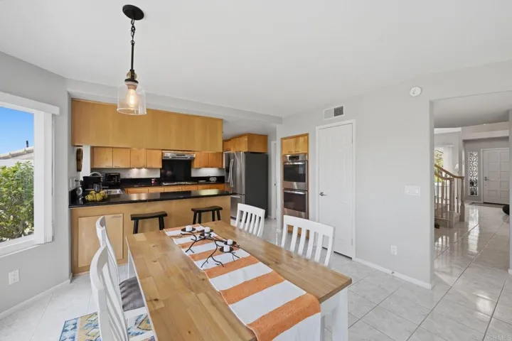 3720 Southridge Way, Oceanside, California 92056