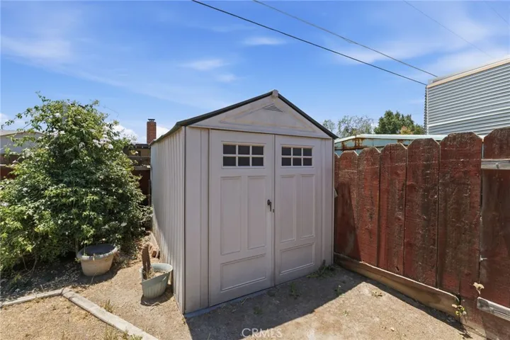 417 E Magnolia, Hanford, California 93230