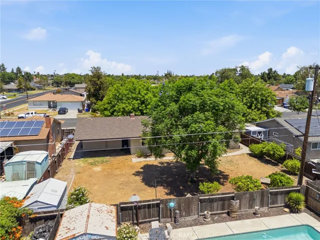417 E Magnolia, Hanford, California 93230