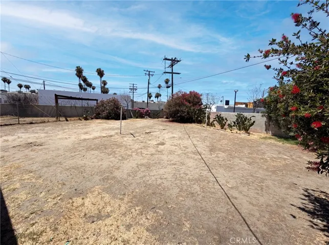 215 Laurel, Hemet, California 92544