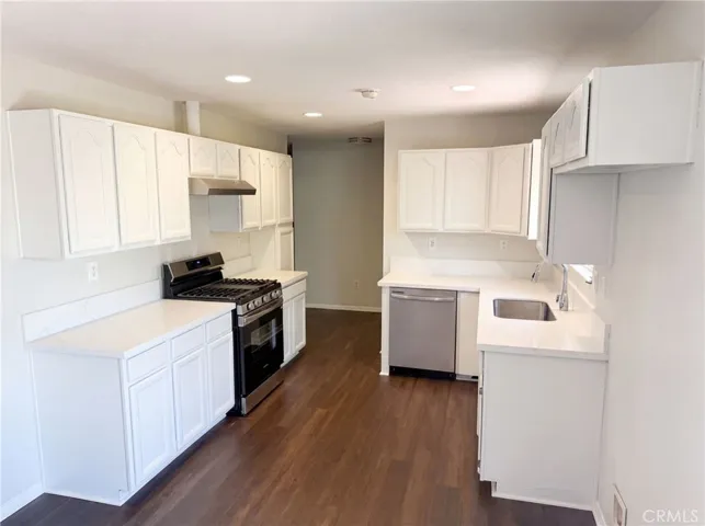 215 Laurel, Hemet, California 92544